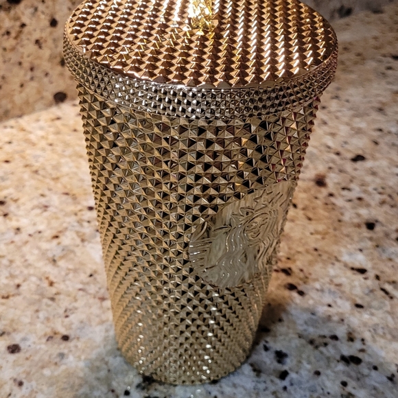 Starbucks Limited Edition Gold Cup - Picture 3 of 4